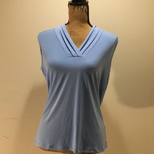 Anne Taylor EUC sleeveless light blue sz L  v neck blouse